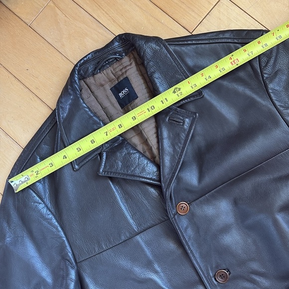 Vintage BOSS By Hugo Boss "Caris" Leather Jacket - Picture 16 of 16